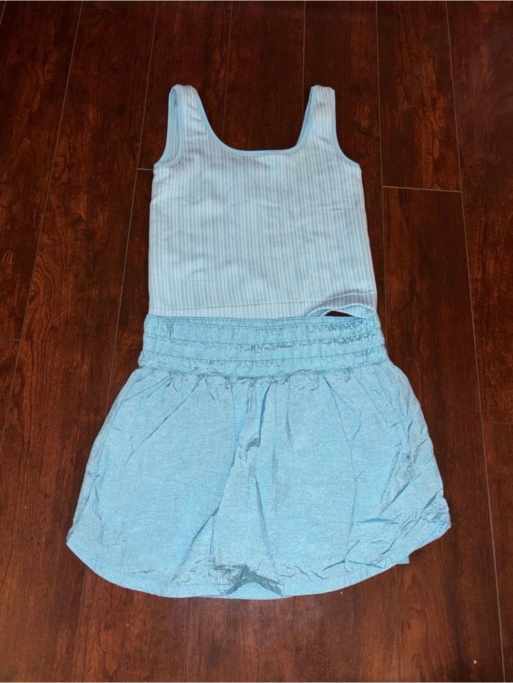 Athleta Pale Blue Ribbed Tank and Elastic Waist Skort Set